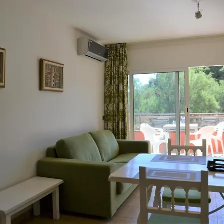 En Primera Linea De Playa Con Piscina Y Terraza - - Es-323-26 *